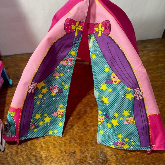 Vintage Barbie Spray & play pool & tent - Picture 3 of 9